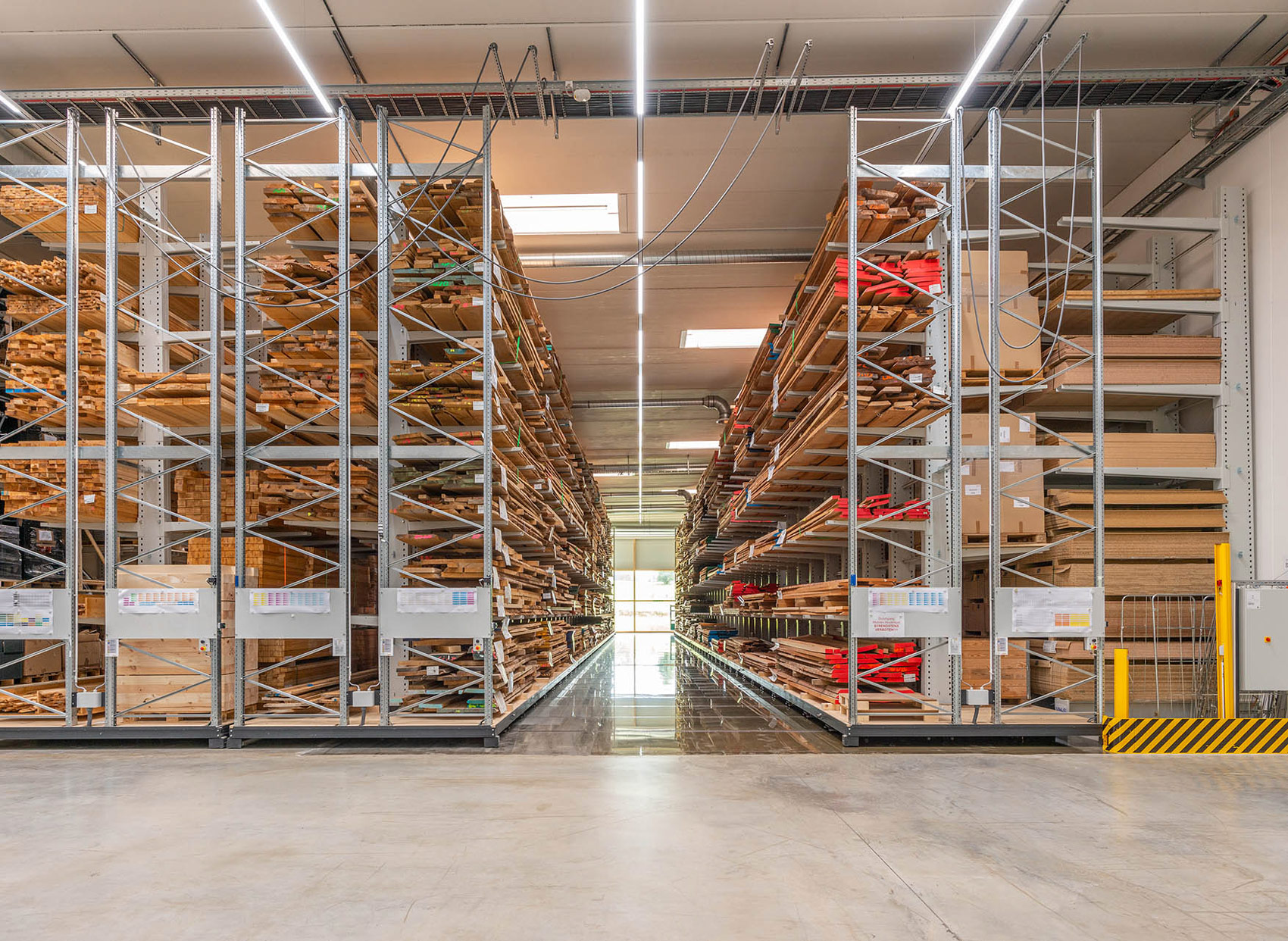 Rayonnage mobile ELVEDI sur base mobile