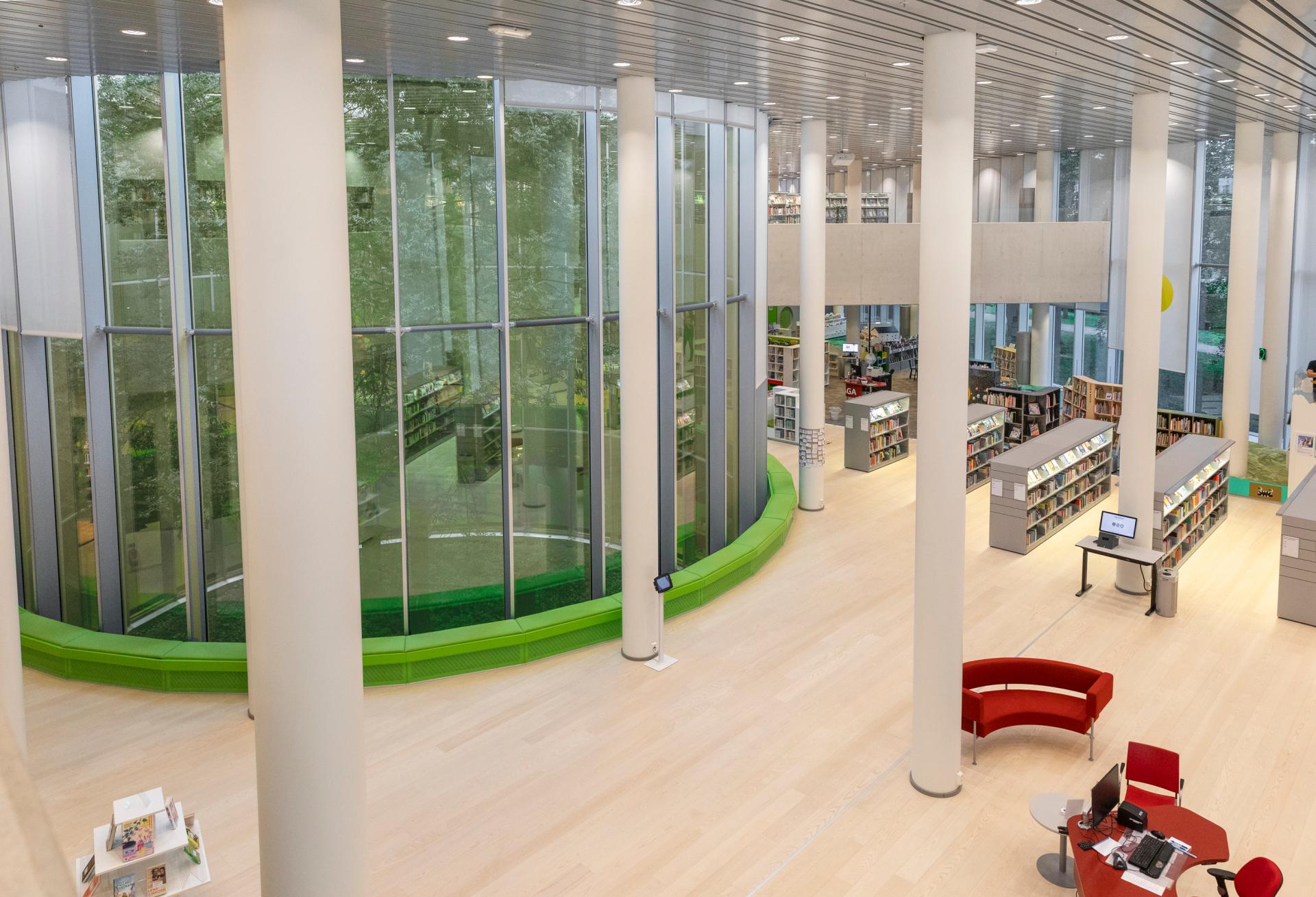 La bibliothèque de Halmstad devient un havre naturel