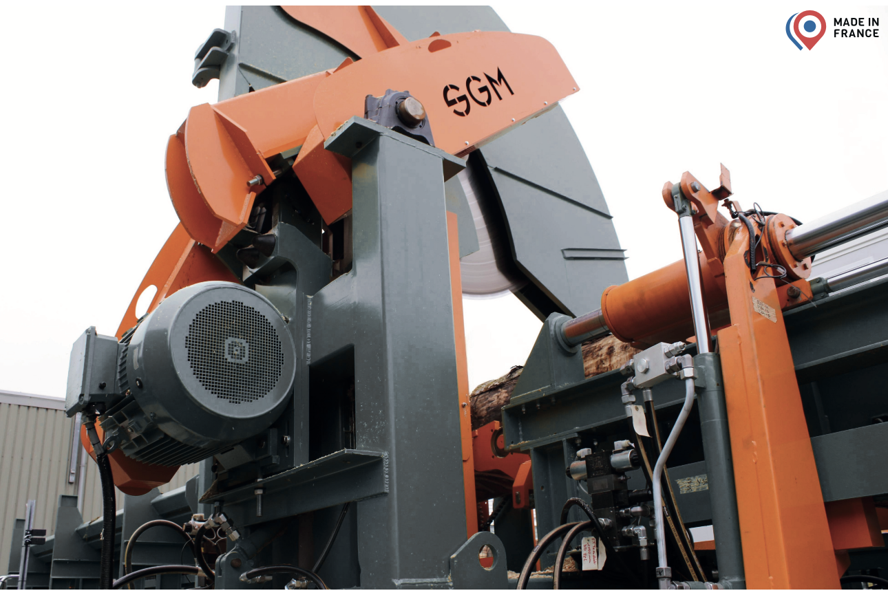 Tronçonneuse de grume à poste fixe SGM