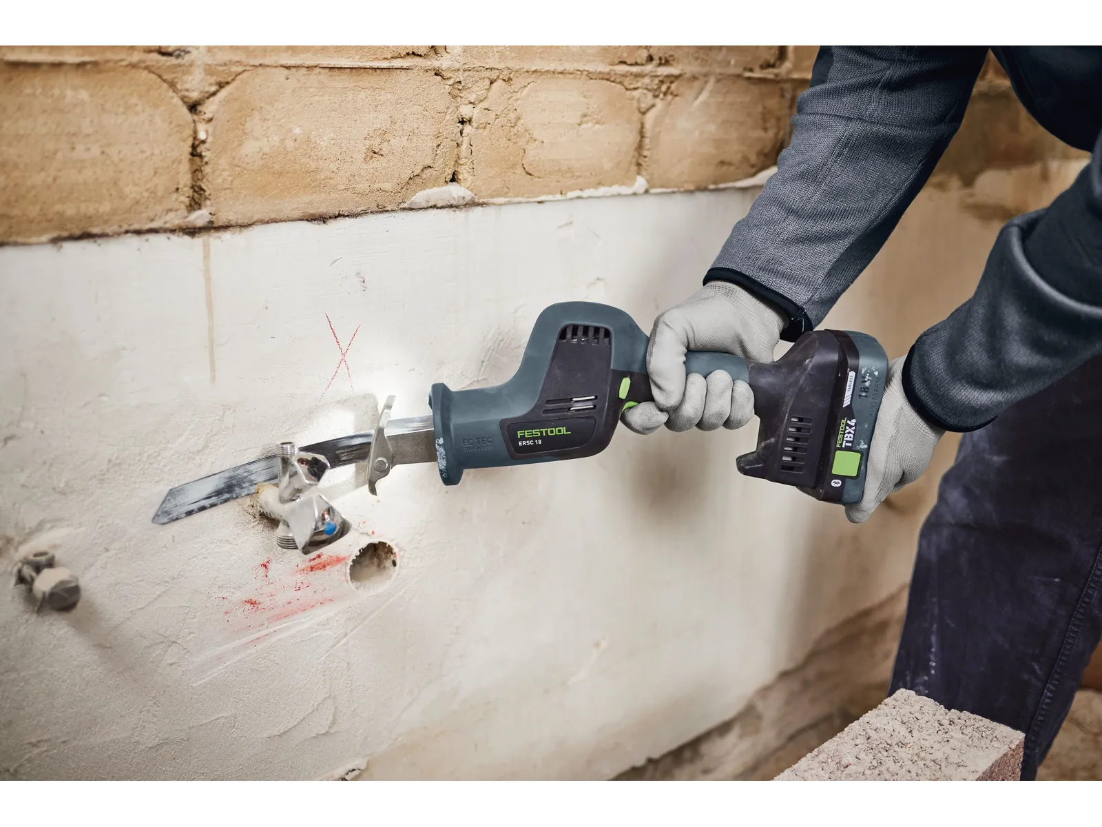 Scie sabre sans fil Festool ERSC 18 EB 4