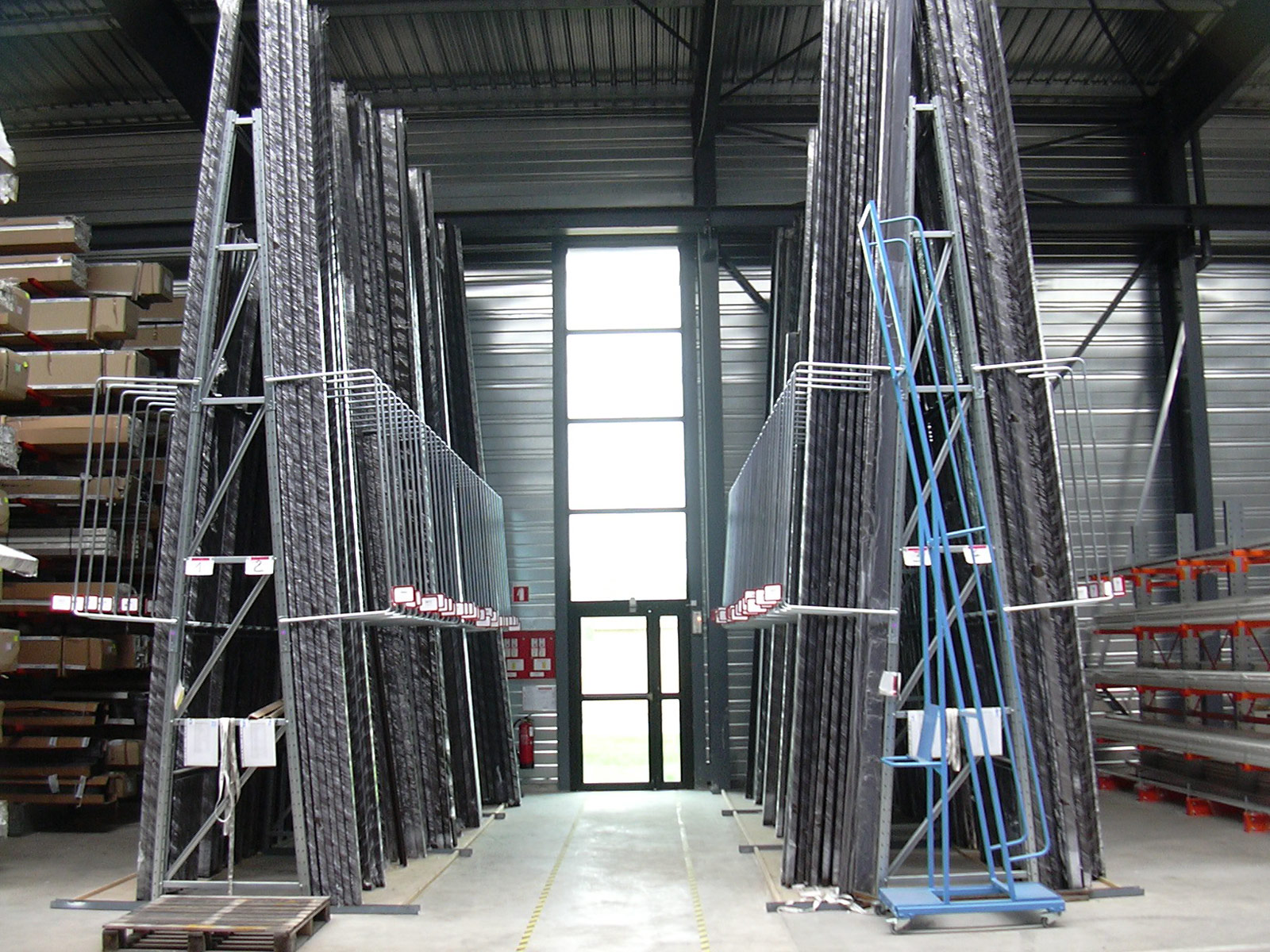 Rayonnage de stockage vertical ELVEDI