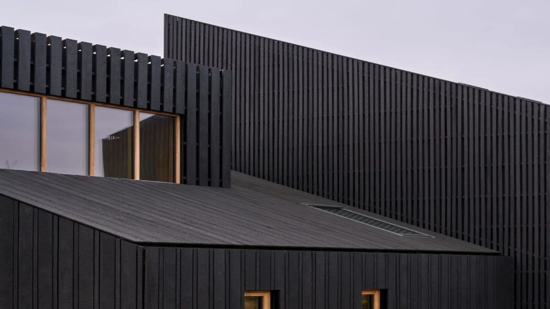 Tversted House, un manifeste pour le bardage bois durable