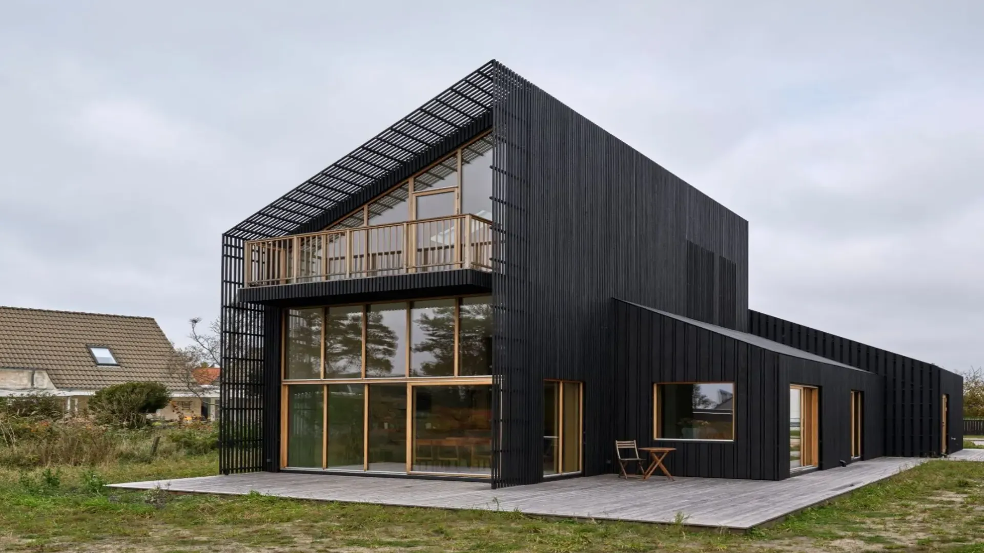 Tversted House, un manifeste pour le bardage bois durable