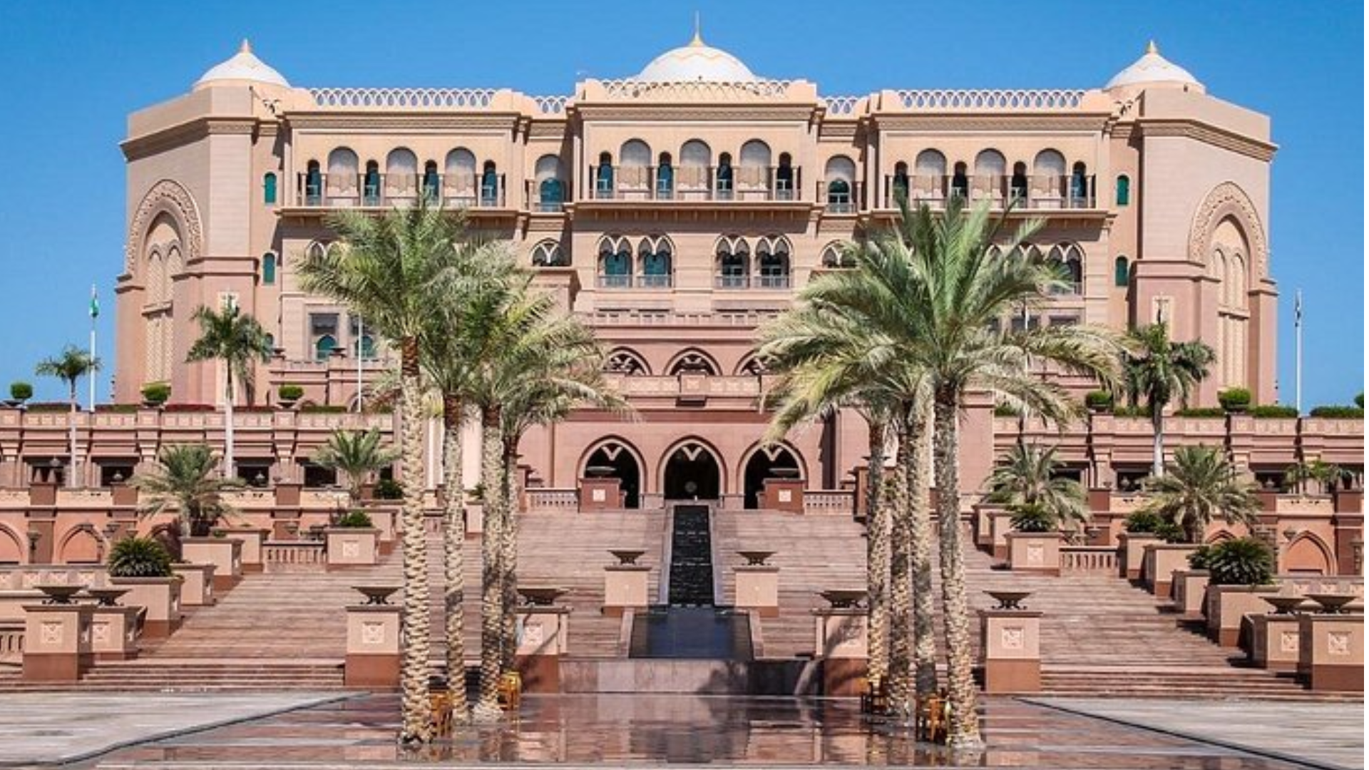 Emirates Palace Hotel