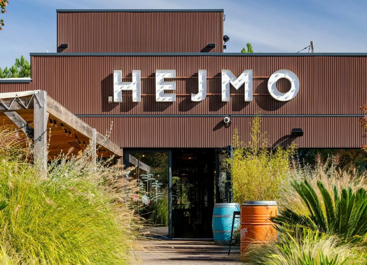 HEJMO Hostel